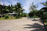 Anchan Villas Surin Beach  Exterior photo